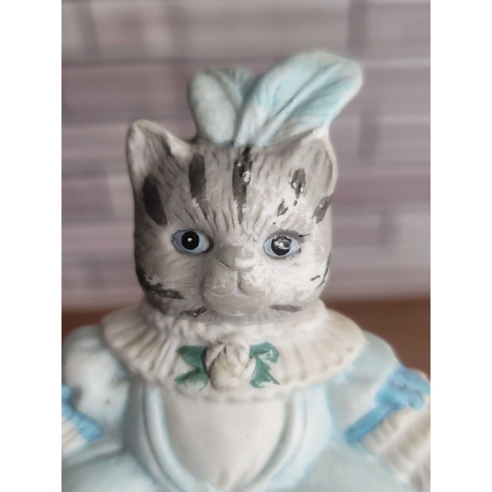 Blue Kitty Cucumber   - Picture 6 of 7